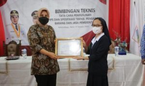 21-17-02-medium_25adiwiyata-nasional-walikota