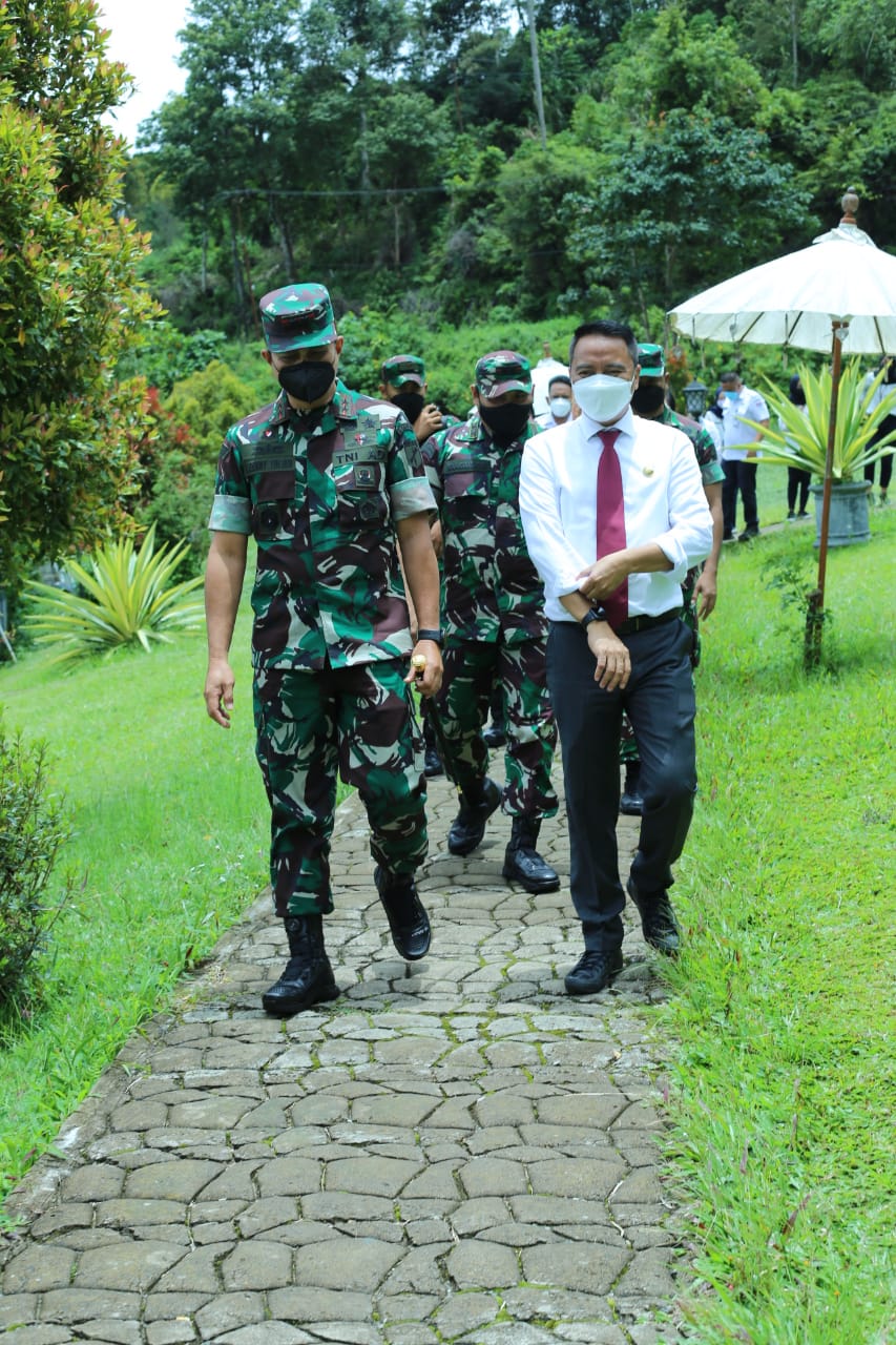 Bupati Sachrul Sambut Kunjungan Pangdam XIII/Merdeka di Boltim