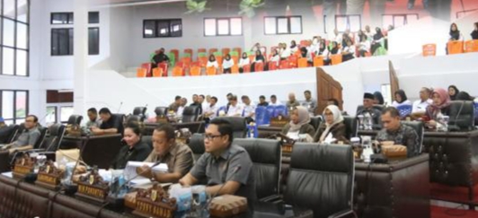 Penyampaian Dua Ranperda, DPRD Kotamobagu Gelar Paripurna Tingkat I