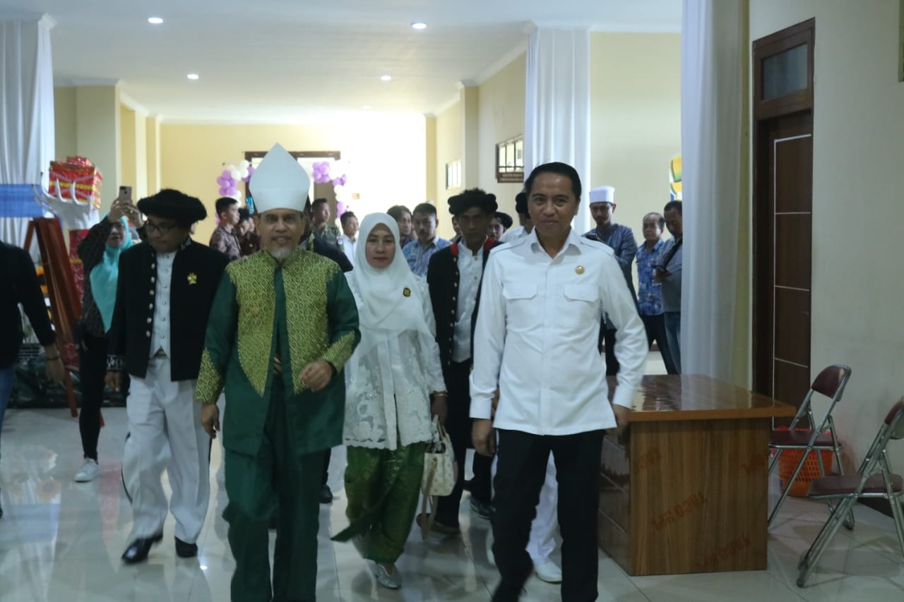 Bupati Boltim Sachrul Mamonto Terima Kunjungan Sultan Ternate